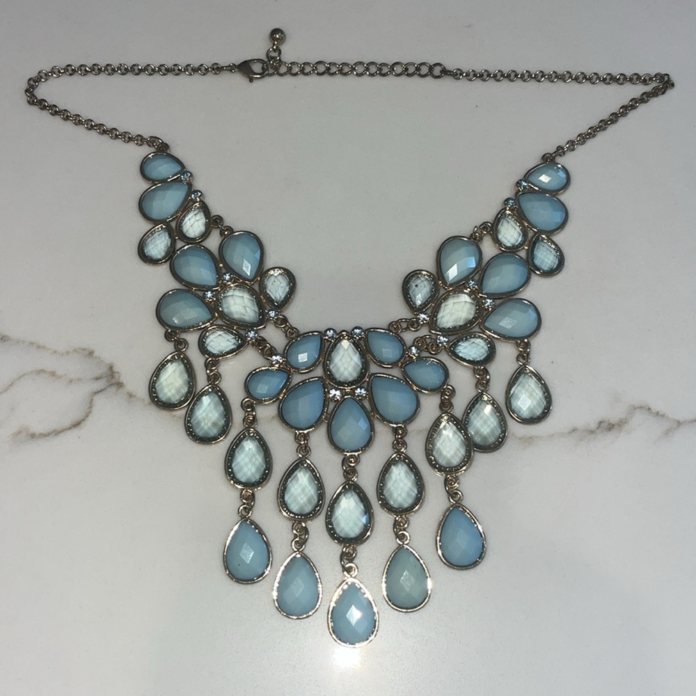 Gorgeous statement piece! Necklace Aqua drops